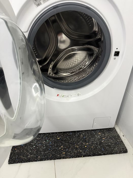 Vand masina de spalat Beko slim