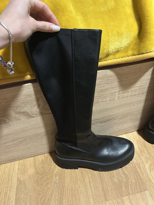 Нови дамски ботуши