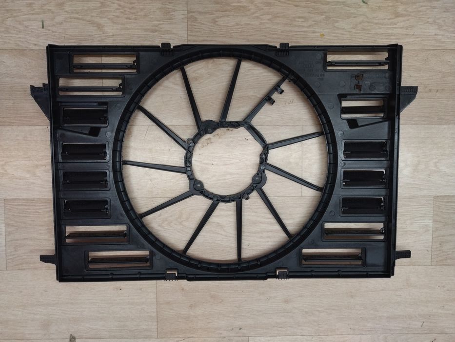 Диффузор вентилятора радиатора