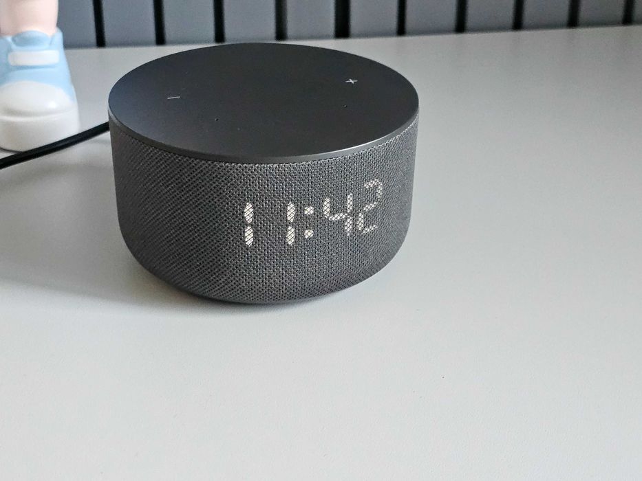 ПРОДАМ Яндекс Станция Мини 3 (Умная колонка Алиса) Практический НОВОЕ.