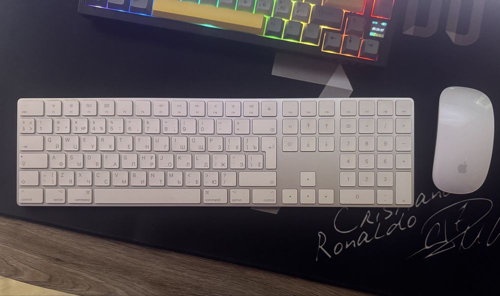 Apple keyboard/ mouse на зарядке