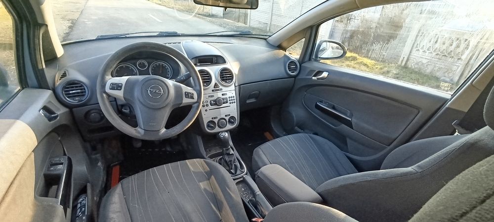 Opel Corsa D 1.3