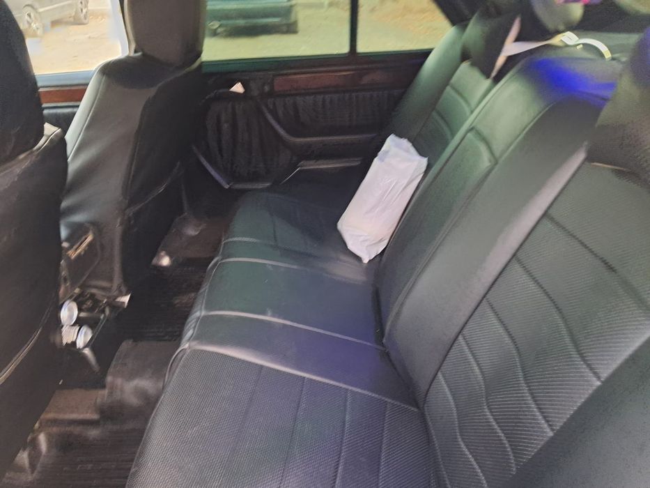 Продам Мерседес 124