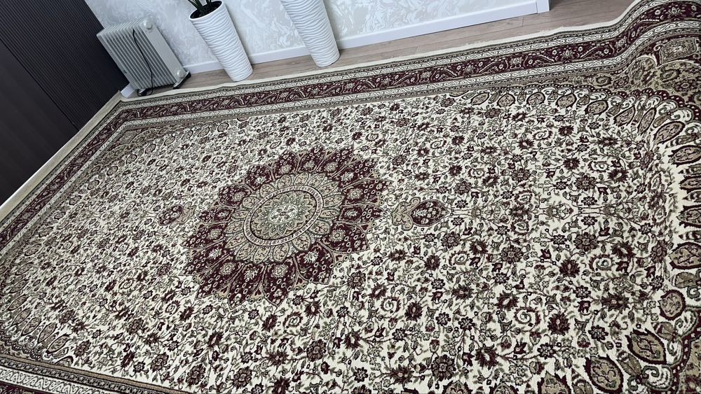 Продам большой ковер