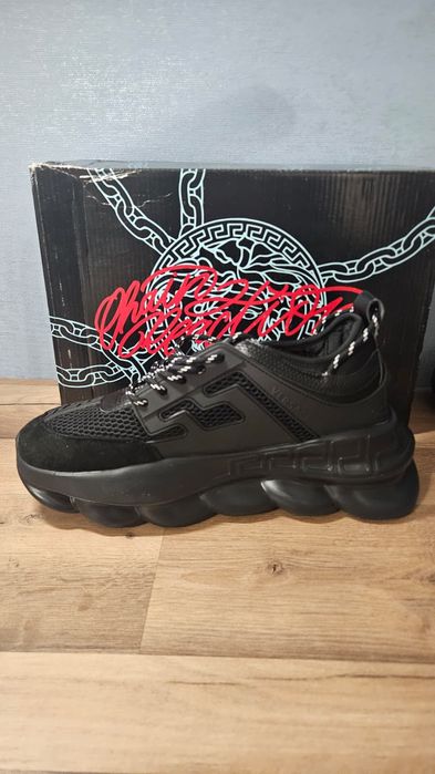 Versace Chain Reaction
