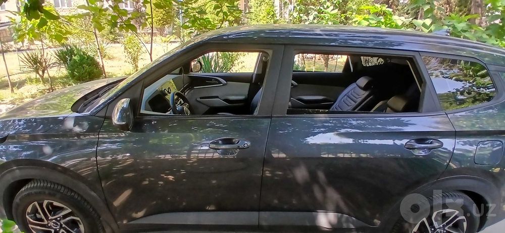 Продам Kia Carens 2024