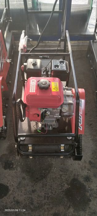 В продаже мотобуксировщики фирм Форза, Brait. От 7л.с до20л.с