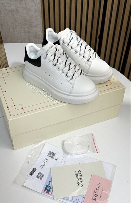 Adidași dama MC queen