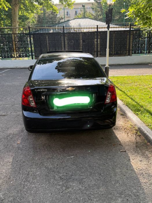 Срочно продаётся личный автомобиль жентра