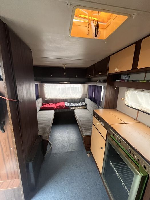 Vand rulota in stare foarte buna