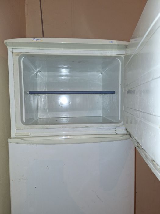 Хладилник Fagor с камера