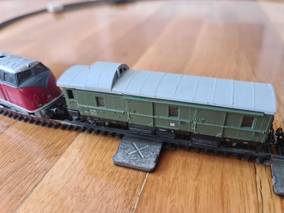 Електрическо Влакче с локомотив и вагони Пико ТТ / Влакчета Piko TT