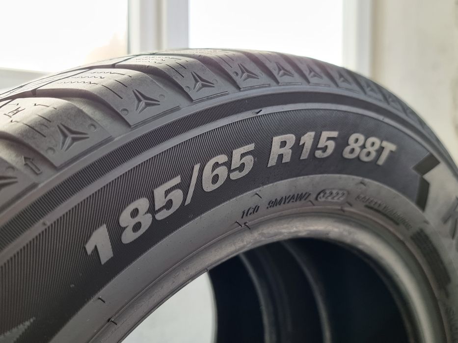 "Dot 22" 185/65/15 Kumho 2Броя: 140лв 7.5мм