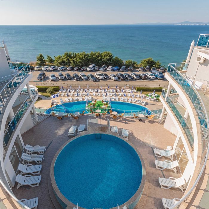 Продава се Тристаен апартамент в с. Равда, Област Бургас - 84 кв.м за 638 €/кв.м - Снимка #21