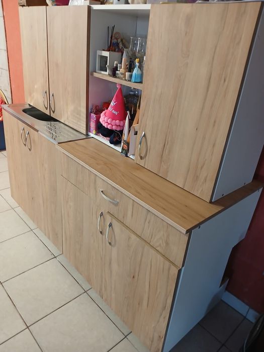 Mobila bucatarie noua