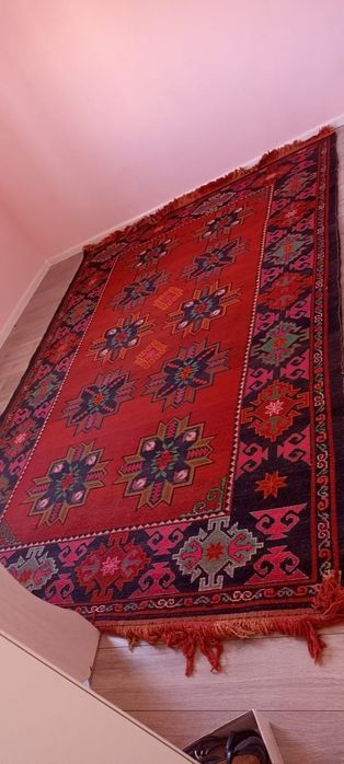 Кілем ковер қолдан тоқылған