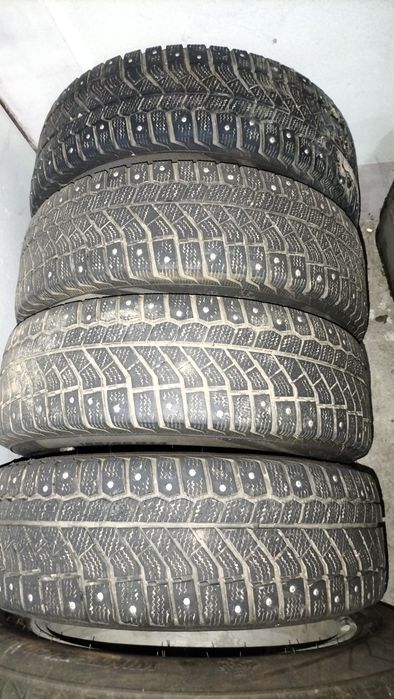 Продам зимнюю резину
