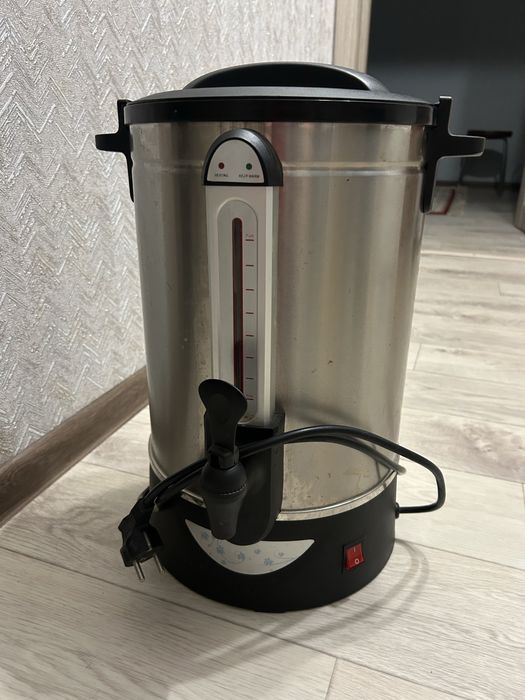 Термопот на 10 литроа