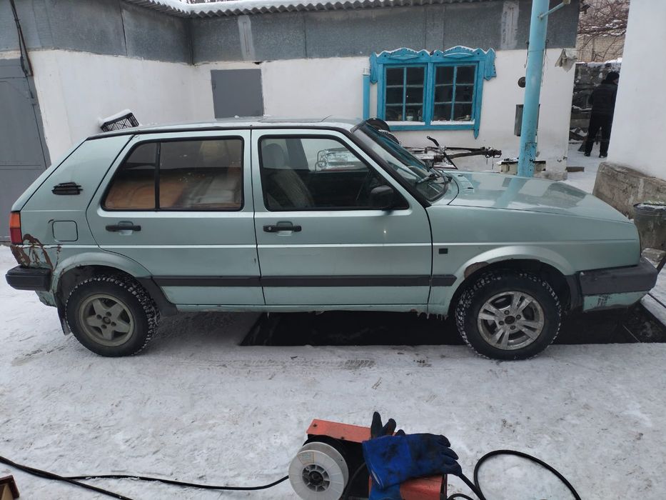 Голф хорошм состояни