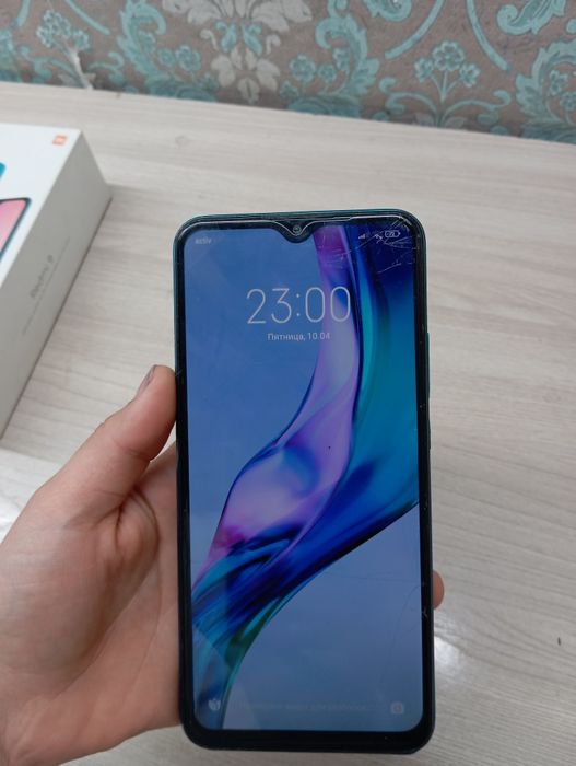 Продам редми 9. С комплектом