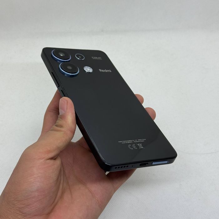 Redmi note 13  sotiladi dastavka bor