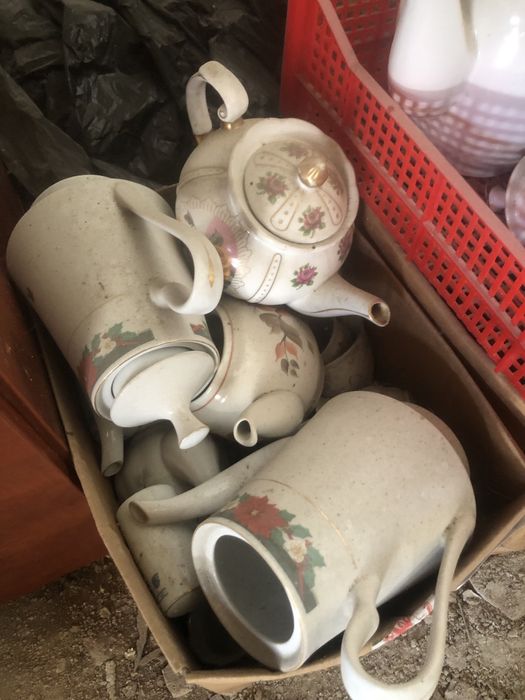 Продается чайники кружки