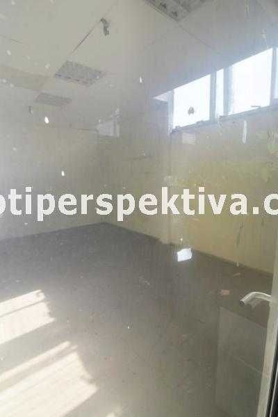 Продава се Магазин в Пловдив, Тракия - 21 кв.м за 691 €/кв.м - Снимка #3