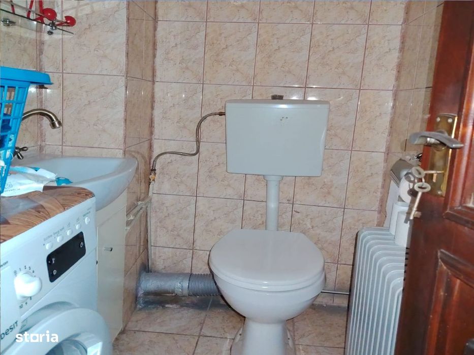 Apartament 3 camere  LAPUS - stradal