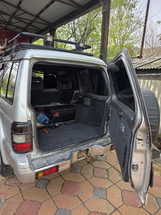 Продам Pajero бензин