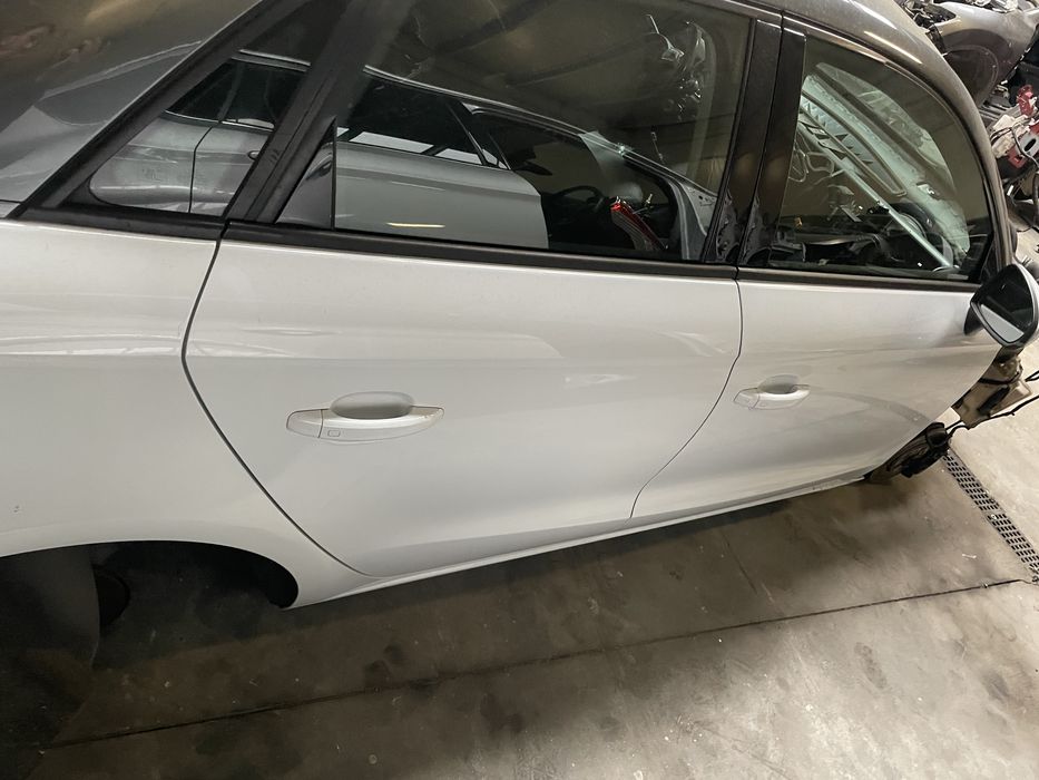 Usi audi A1 2012-2018 in stare perfecta