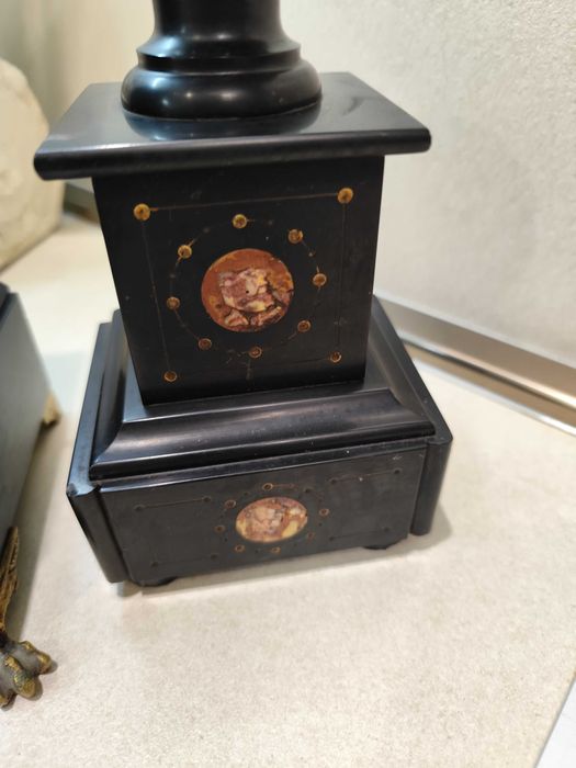 Каминен Френски часовник