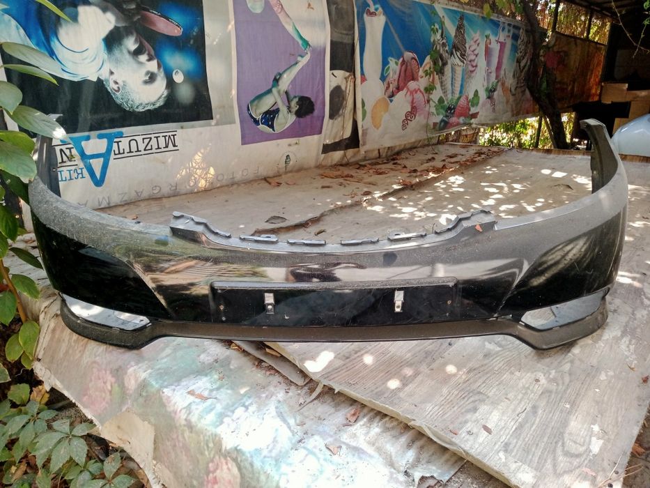 Jentra oldi orqa bamfer