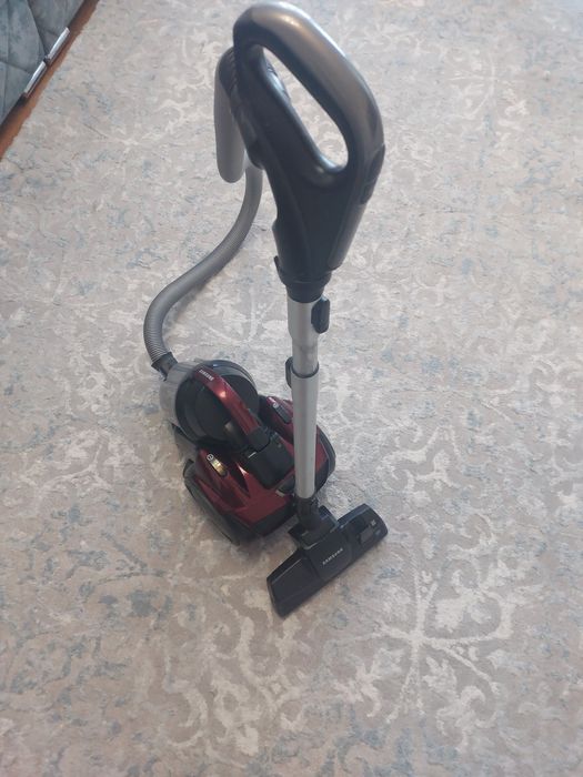 Продам пылесос Samsung