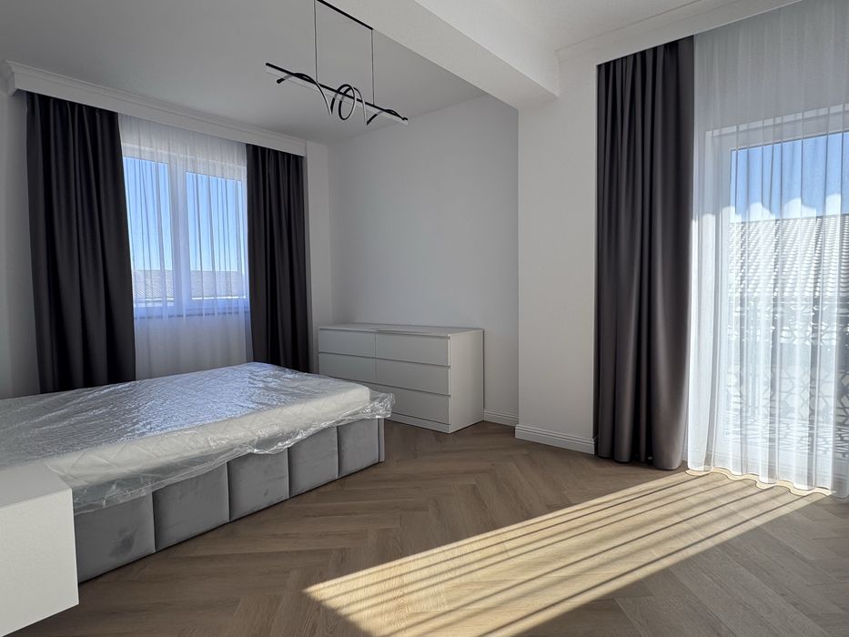 Apartament de inchiriat • 3 camere • Volovatului (langa Jisk)