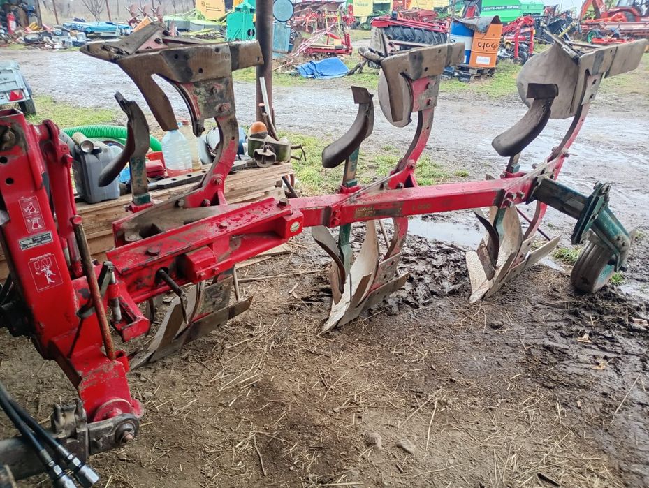 Plug reversibil 3 brazde Vogel Noot nu Goizin