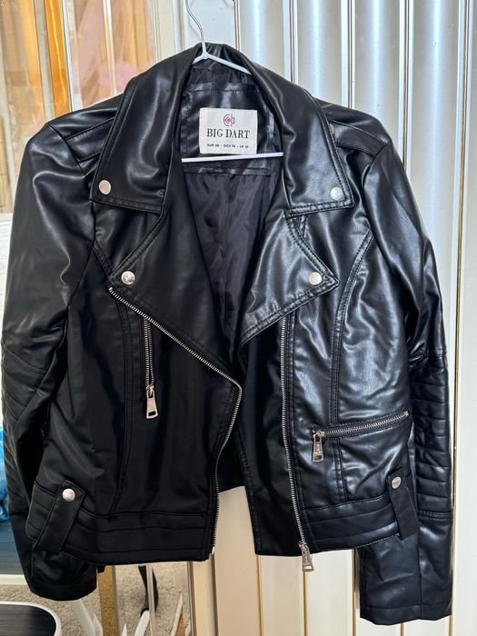 кожаная куртка свитер подаркага