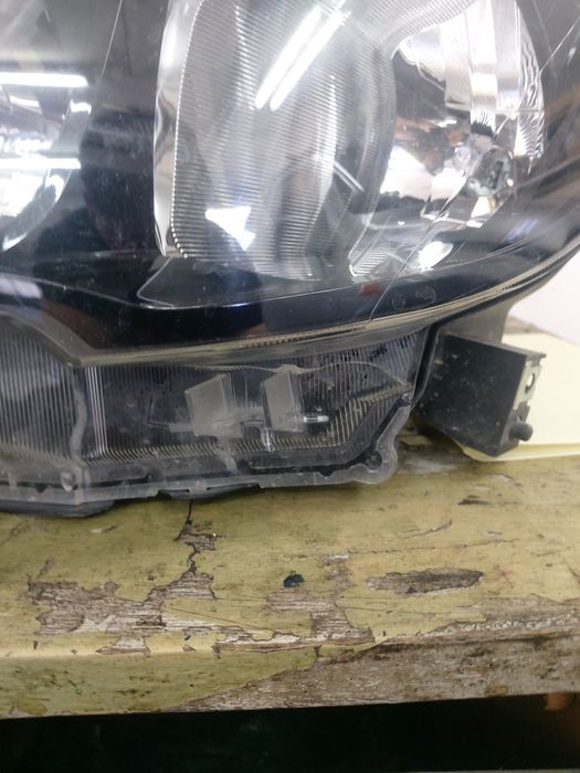 Фара левая Веста оригинал