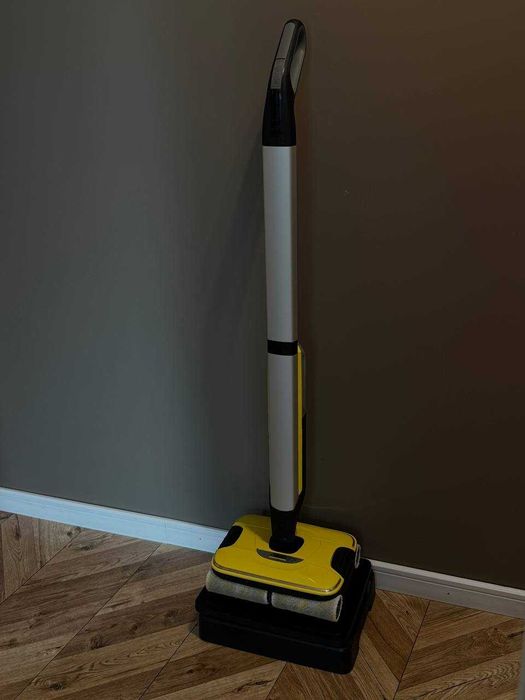 Kärcher FC 7 Cordless – електрическа подочистачка за мокро почистване