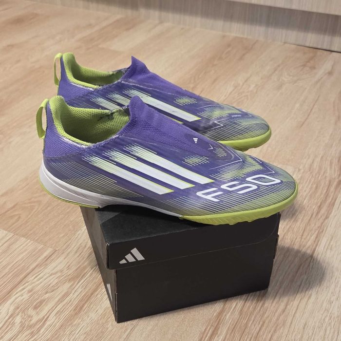 Ghete fotbal copii Adidas F50 League - nr. 36 - stare bună