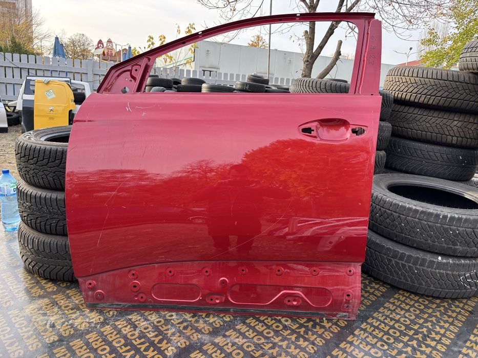 Врата Пежо 3008 2 Пежп 5008/Peugeot 3008 2 Peugeot 5008    2броя