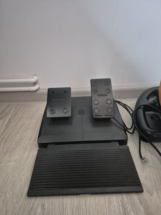 Volan DriftOz + pedale (merge pe playstation)