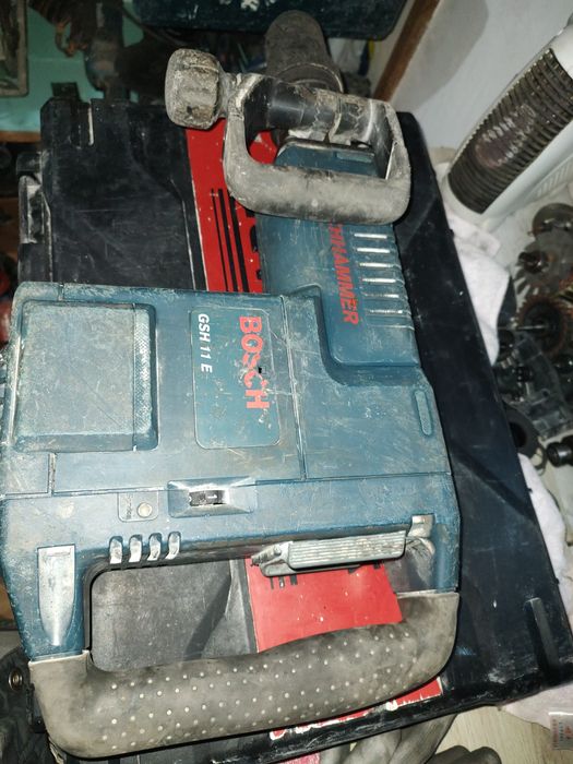 Перфоратор къртач Bosch SDS-MAX