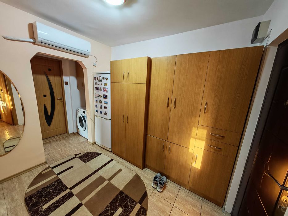 Apartament 2 camere decomandat