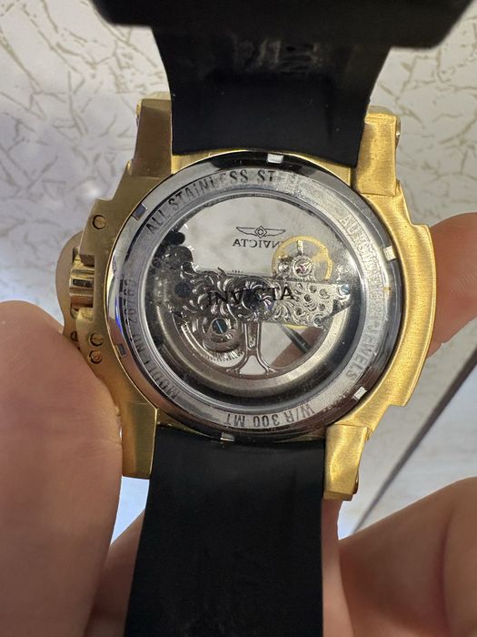 Мъжки часовник INVICTA
