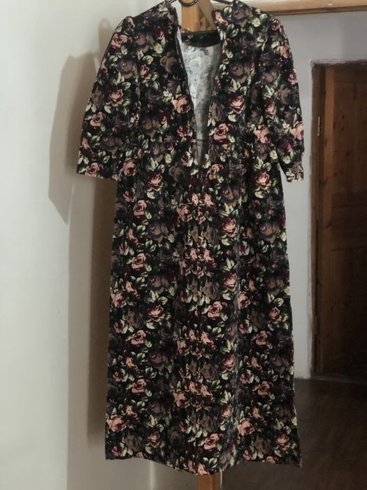 Красивое платье продам