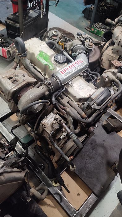 Двигатель Toyota 2LT