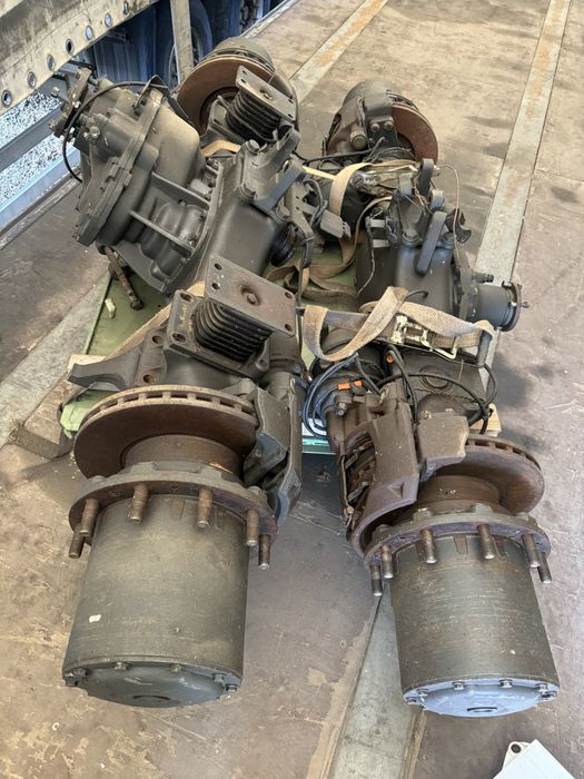 Punti interaxial Mercedes-Benz Actros MP1/MP2/MP3 - aprox 40.000 km