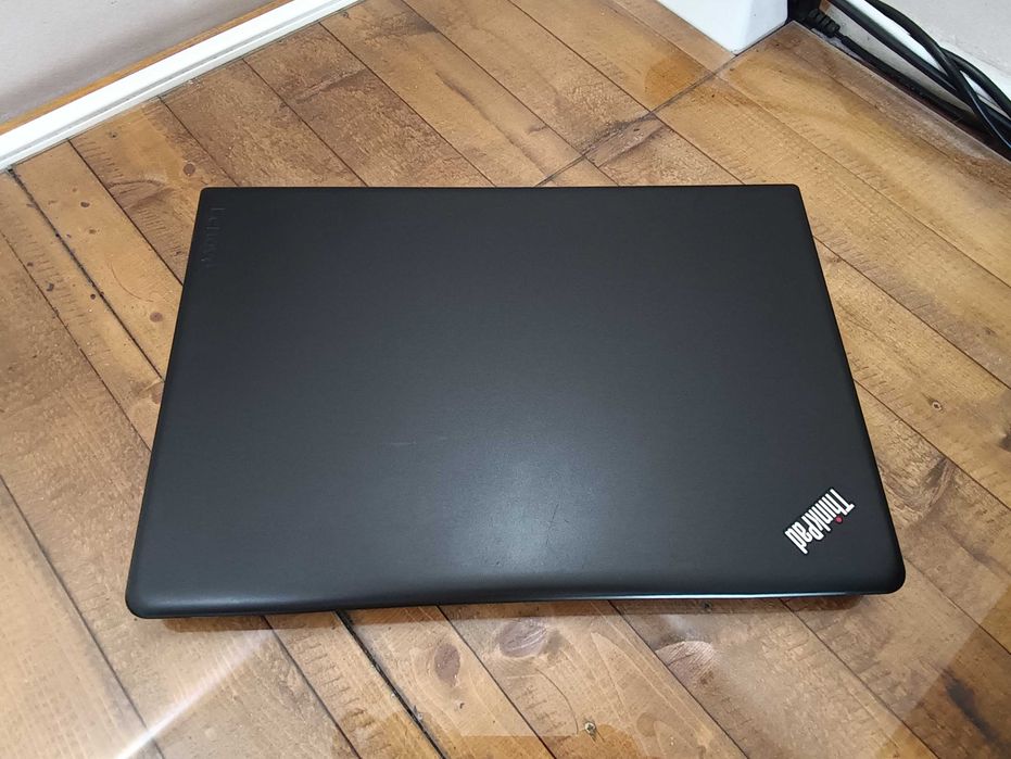Лаптоп Lenovo ThinkPad E570 – 15.6  Core i5-7200U  8GB RAM  240GB NVMe SSD