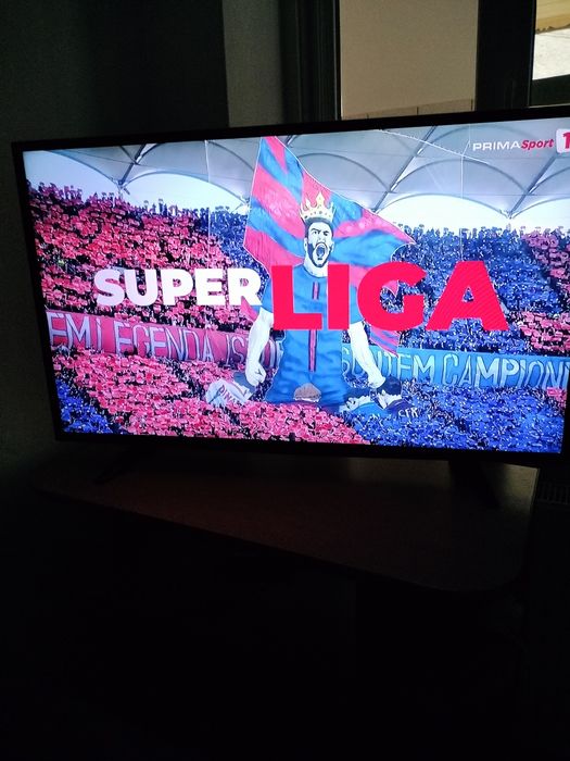 Led HD marca LG, diagonală 108 cm