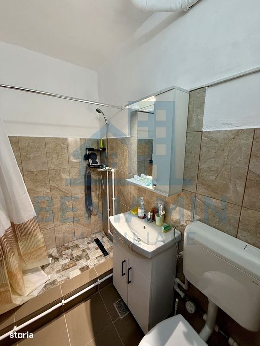 4 camere decomandat 99mp centrala mobilat Craiovita Promenada